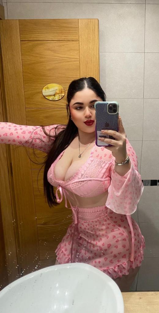 Chica busca chico en Mallorca: 