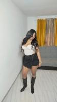 697548845: Chica busca chico en Madrid