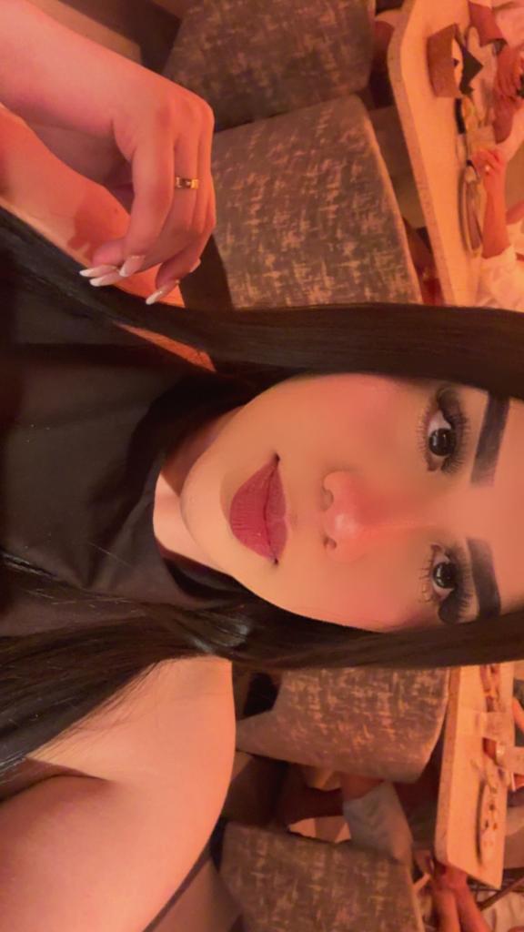 654725292: Chica busca chico en Cádiz