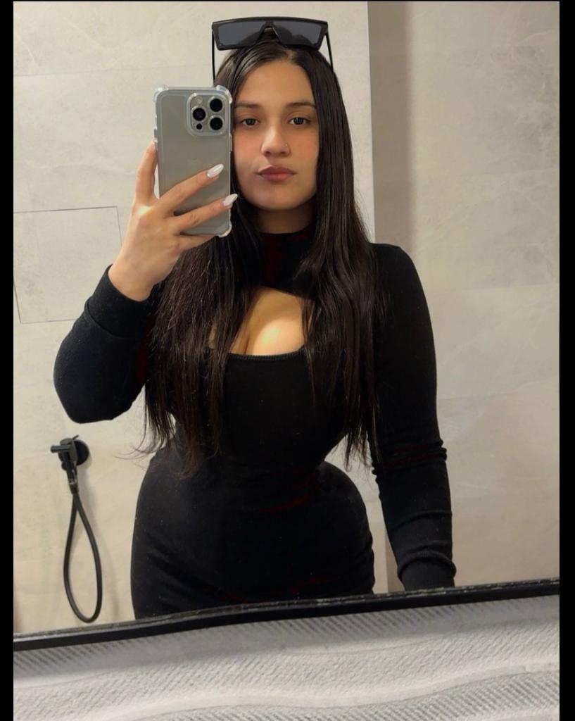 643975754: Chica busca chico en Pontevedra