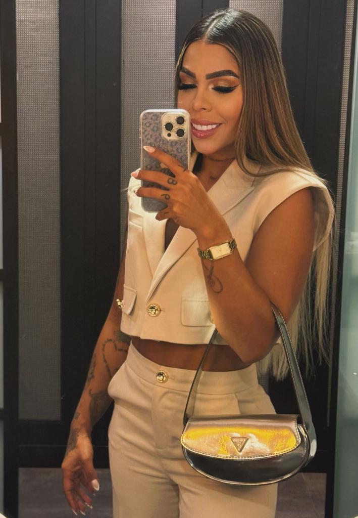 Chica busca chico en La Coruña: 