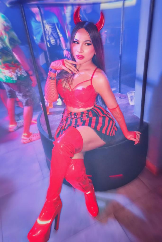 Transexual en Tenerife: Transexuales y Travestis