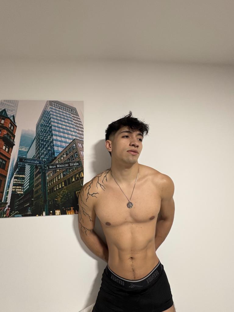 603389812: Chico busca chica en Madrid