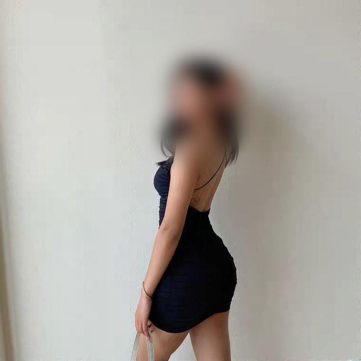 Chica busca chico en Ibiza: 