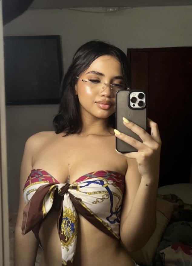 671558694: Chica busca chico en Lérida