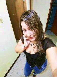 647752530: Chica busca chico en Zaragoza