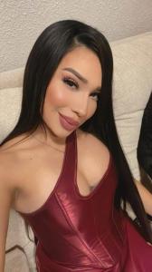 614810052: Chica busca chico en La Coruña