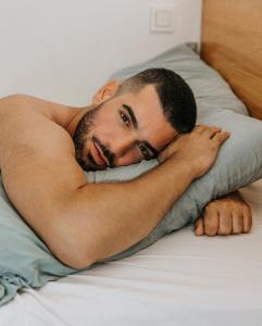 689964893: Chico busca chica en Málaga