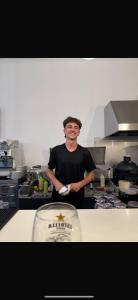 697927249: Chico busca chica en Alicante