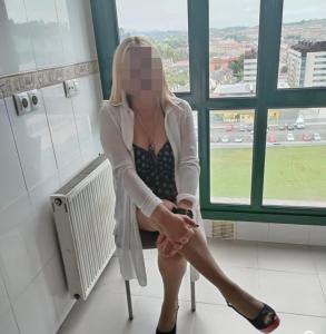 685539021: Chica busca chico en Asturias