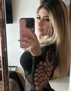 611230749: Chica busca chico en Orense