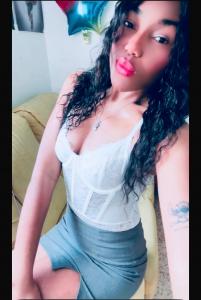 602578510: Chica busca chico en Pontevedra