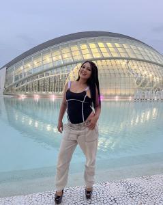 612223217: Chica busca chico en Barcelona