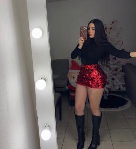 631810770: Chica busca chico en Granada