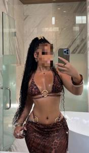 647789647: Chica busca chico en Granada