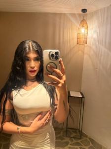 614507538: Chica busca chico en Málaga