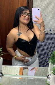 627574249: Chica busca chico en Madrid