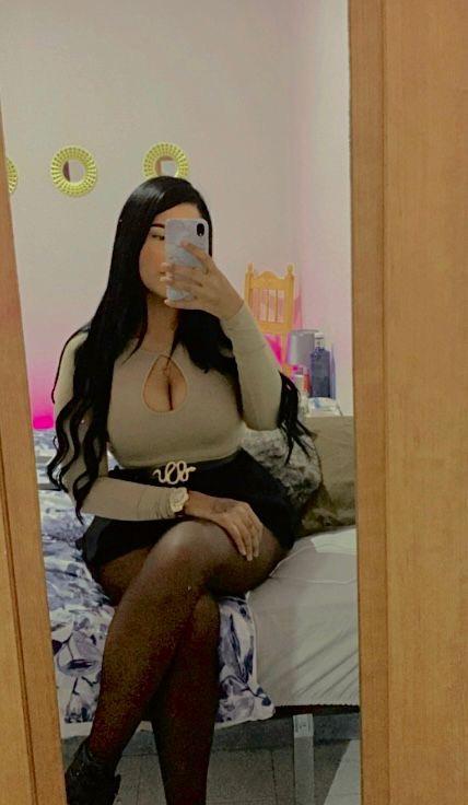 614759896: Chica busca chico en Castellón