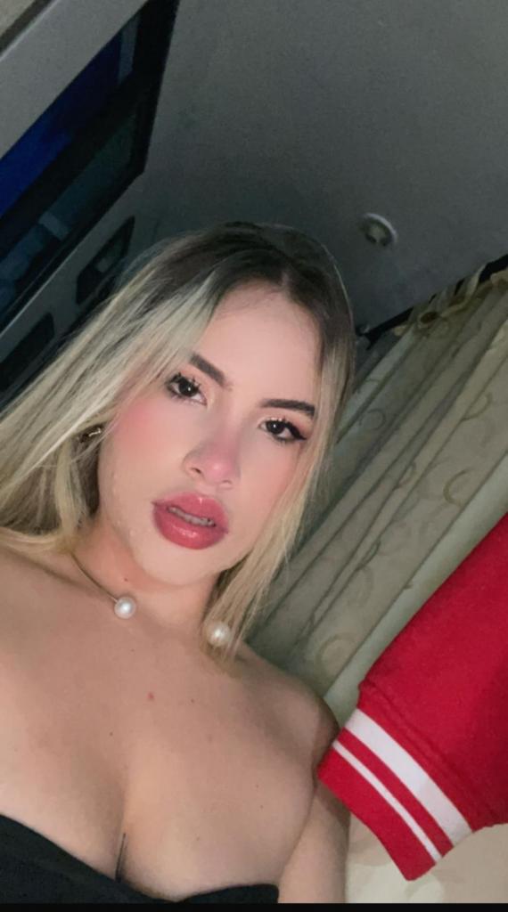 674496630: Chica busca chico en Murcia