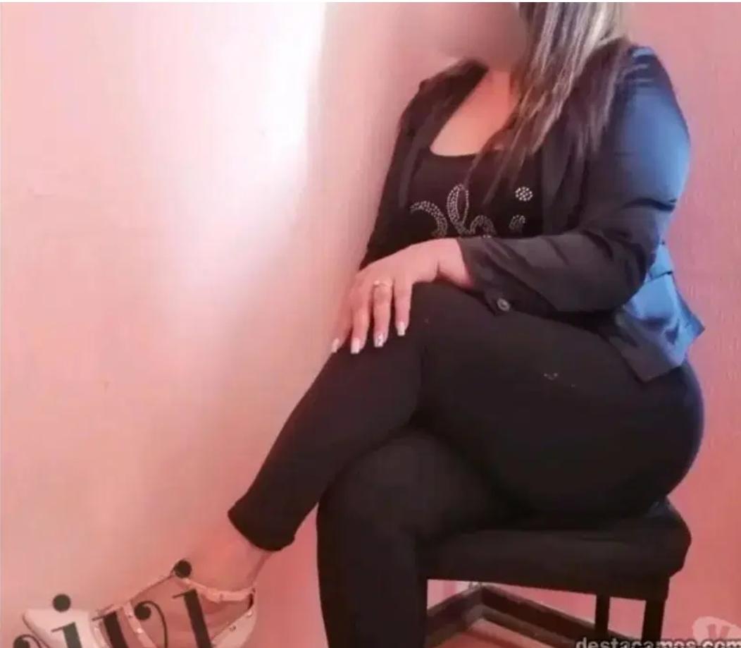 Chica busca chico en La Coruña: 