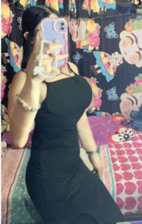 Chica busca chico en Cádiz: 