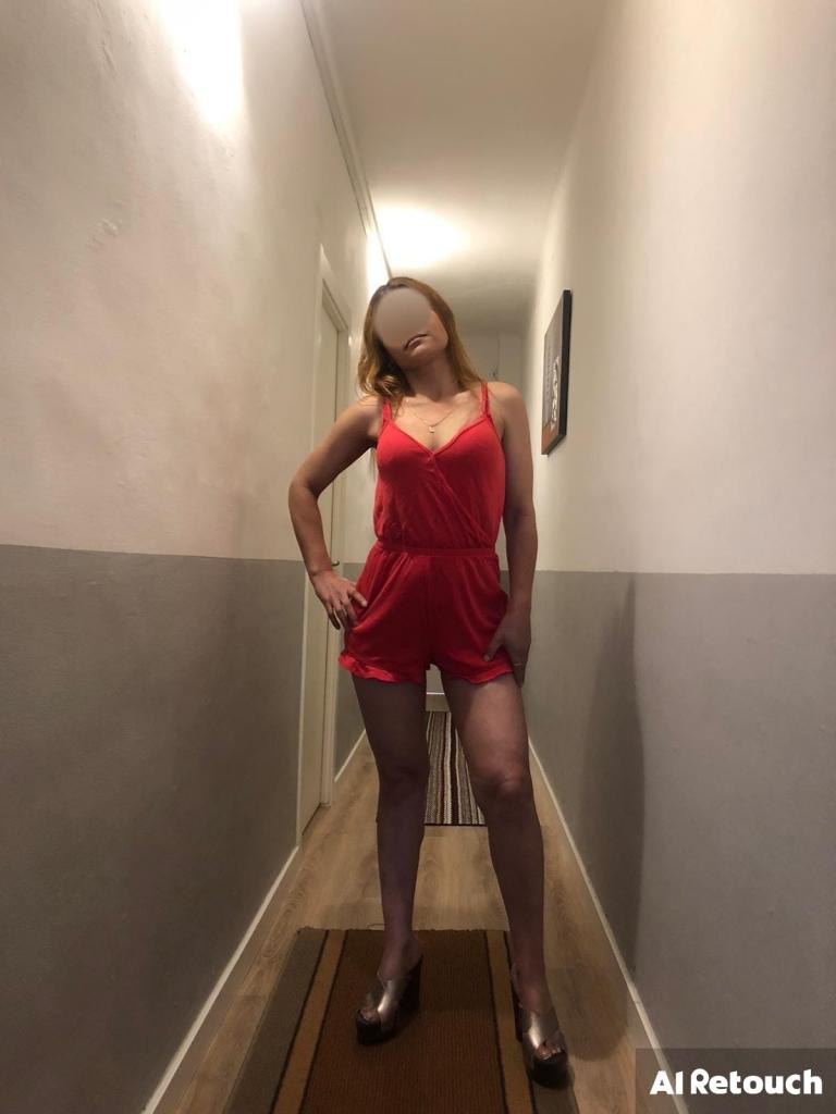 Chica busca chico en Huesca: 