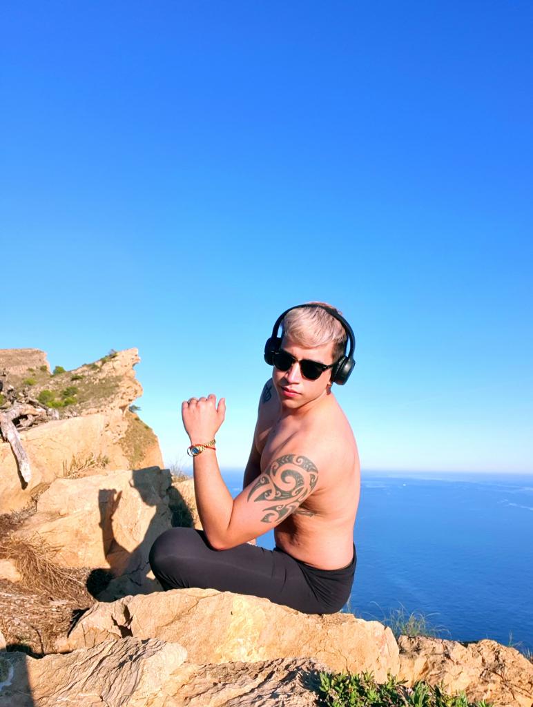 Chico busca chica en Mallorca: 