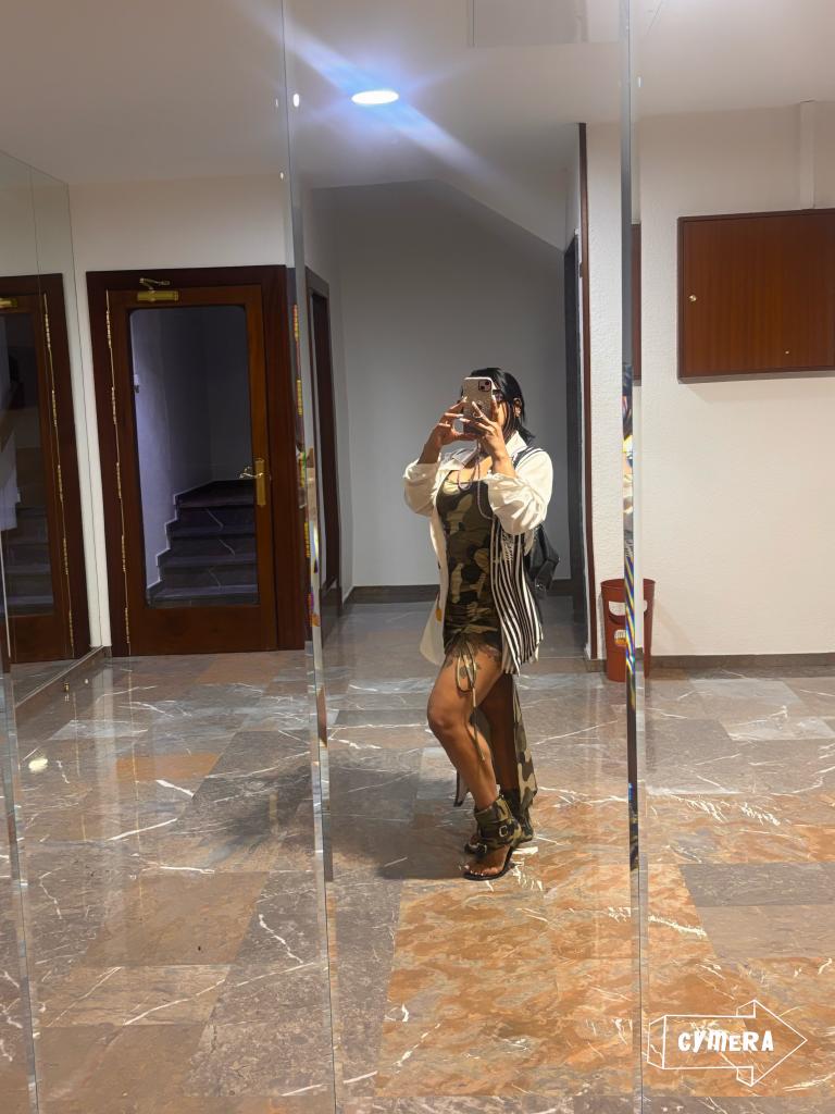 Chica busca chico en Barcelona: 