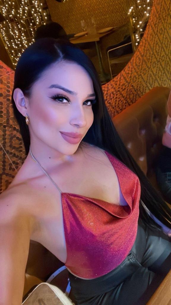 Chica busca chico en La Coruña: 