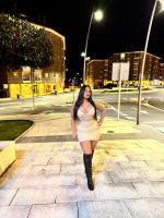 643975754: Chica busca chico en Pontevedra