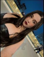 643975754: Chica busca chico en Pontevedra