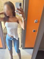 613792882: Chica busca chico en Madrid