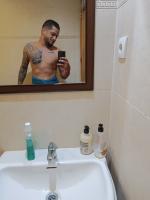 658148782: Chico busca chica en Madrid