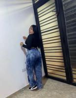 649333907: Chica busca chico en Sevilla