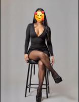 651560118: Chica busca chico en La Coruña