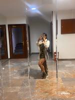 643495110: Chica busca chico en Barcelona