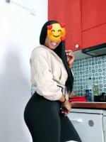 614873379: Chica busca chico en Tarragona