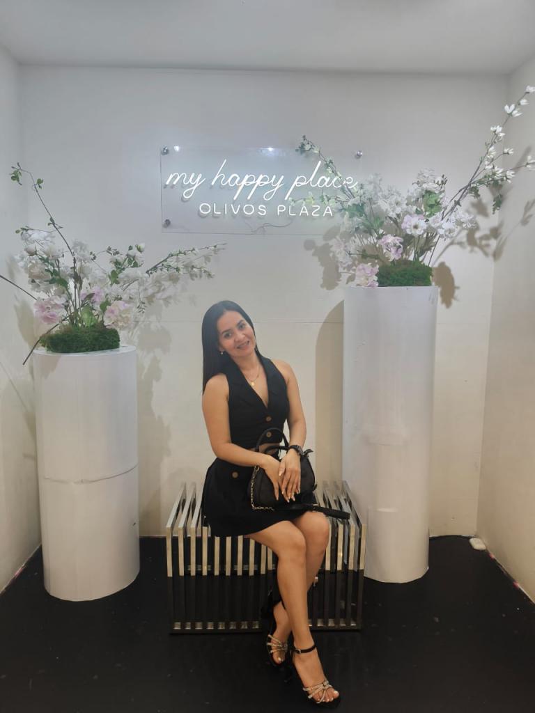 Chica busca chico en Granada: 