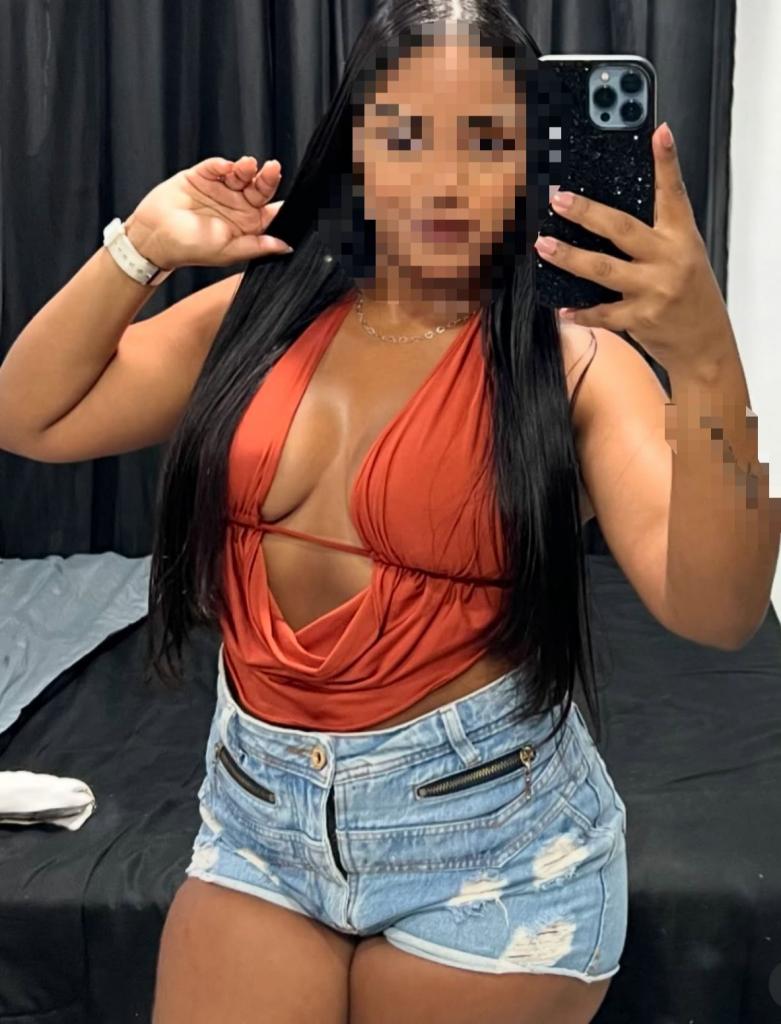 Chica busca chico en Sevilla: 