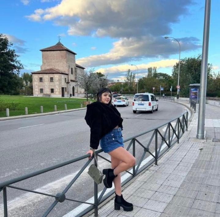 Chica busca chico en Madrid: 