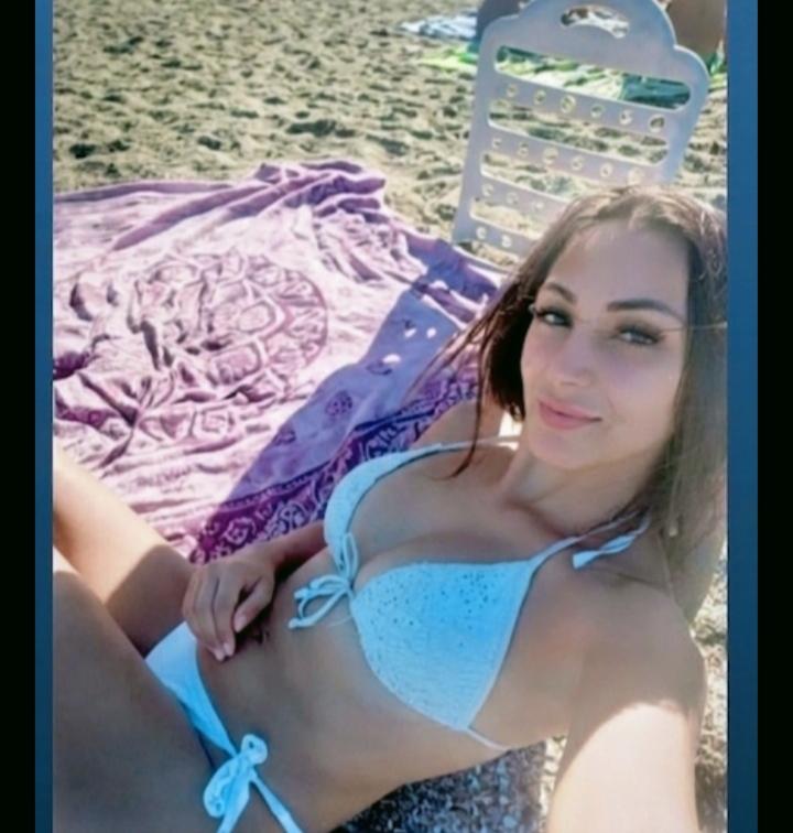 Chica busca chico en Almería: 