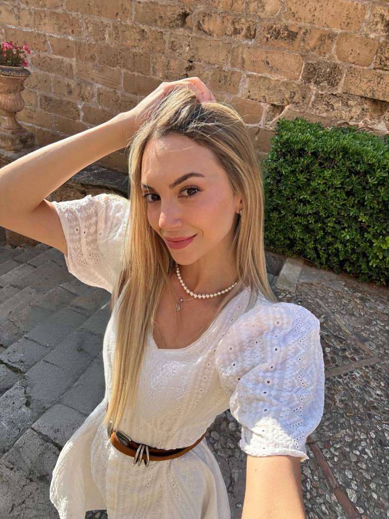 Chica busca chico en Mallorca: Chica busca chico