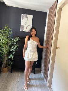 671073976: Chica busca chico en Lérida