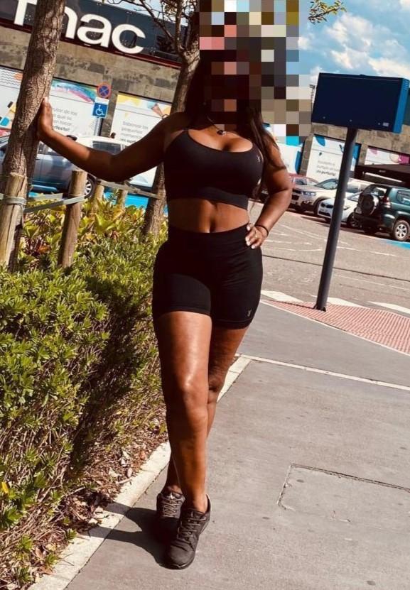 611020583: Chica busca chico en Asturias