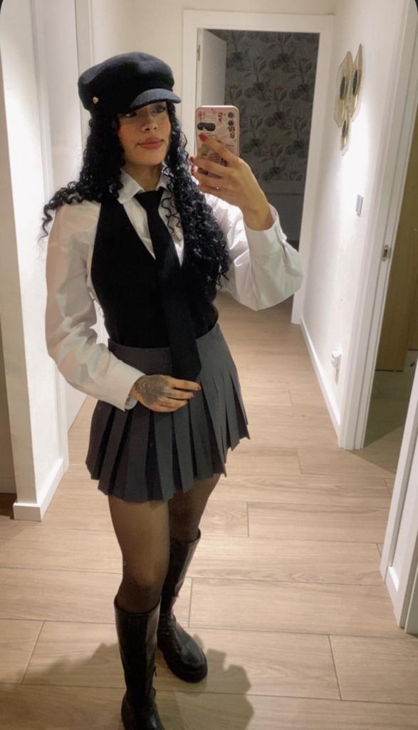 664037296: Chica busca chico en Tarragona