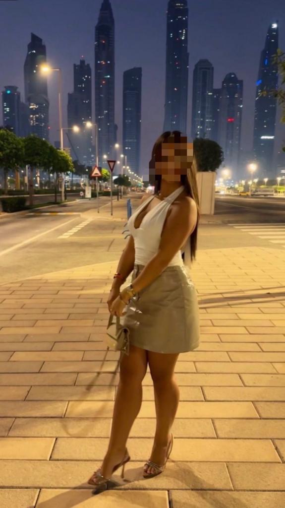 Chica busca chico en Granada: 