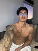 600074453: Chico busca chica en Barcelona