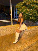 613217530: Chica busca chico en Madrid