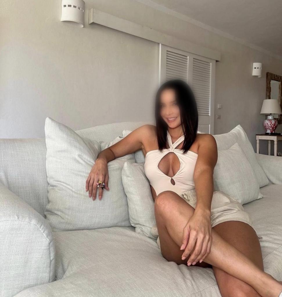 672854024: Chica busca chico en Málaga