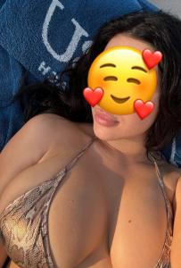 Chica busca chico en Almería: 